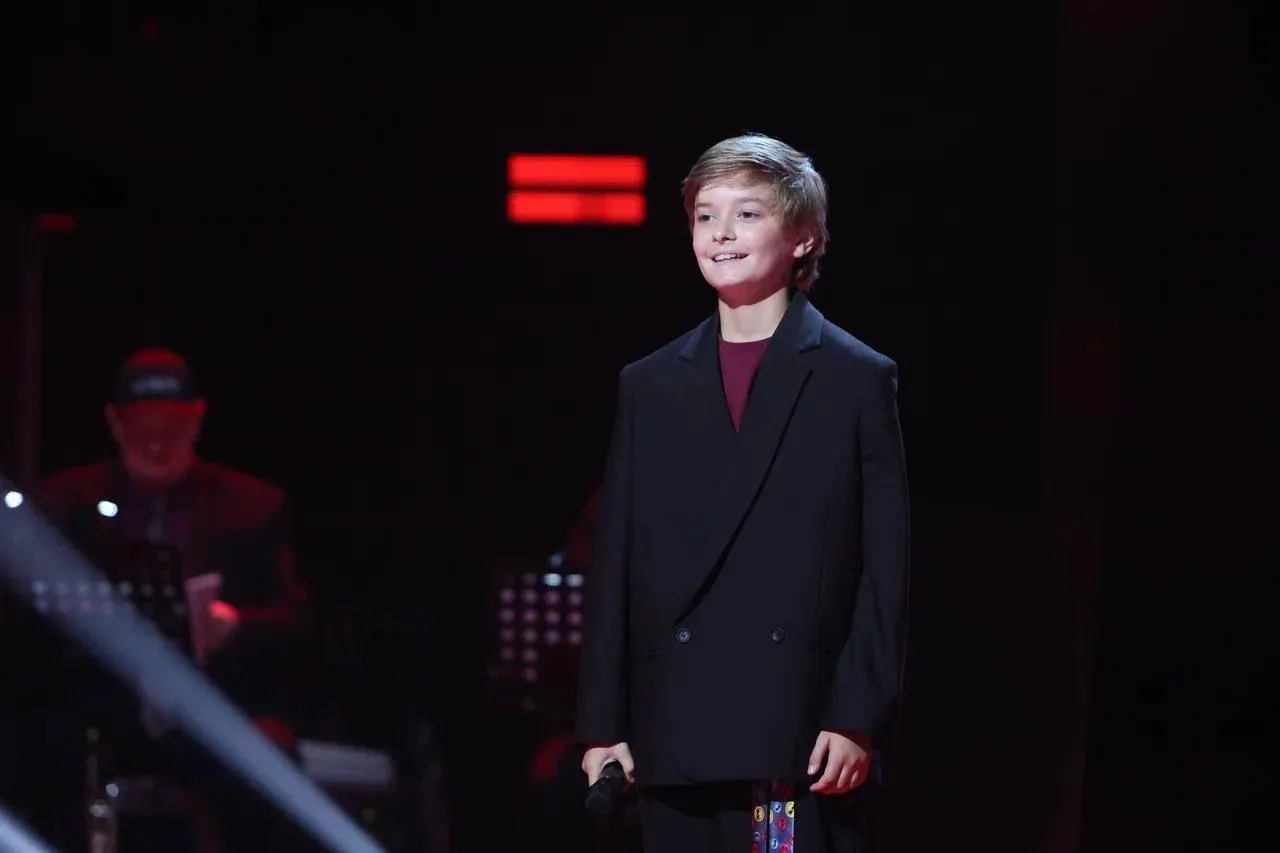 👏 13-летний Платон Парамонов из Ульяновска прошёл слепые прослушивания шоу «Голос. Дети»
