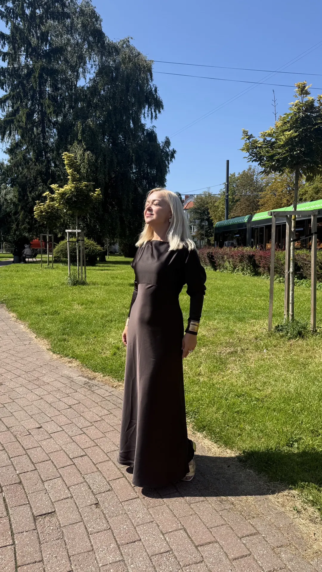Как часто мы проходим мимо самых красивых вещей? 👗✨