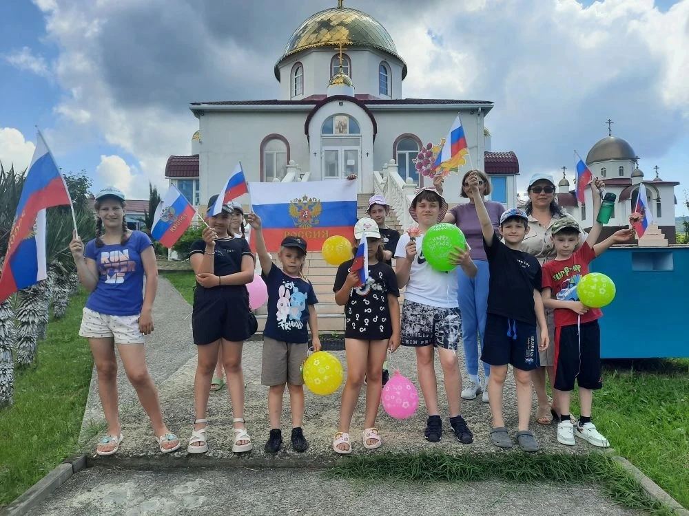 Ещё фото сегодняшнего дня! С наступающим праздником  - с Днем России!