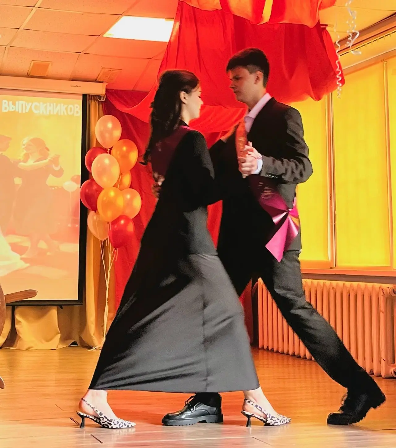 🎉🎉🎉Внимание!!!🎉🎉🎉
Новые фотографии в альбоме
vk.com/album-190899099_3114...
#Выпускной2026
#Шк
