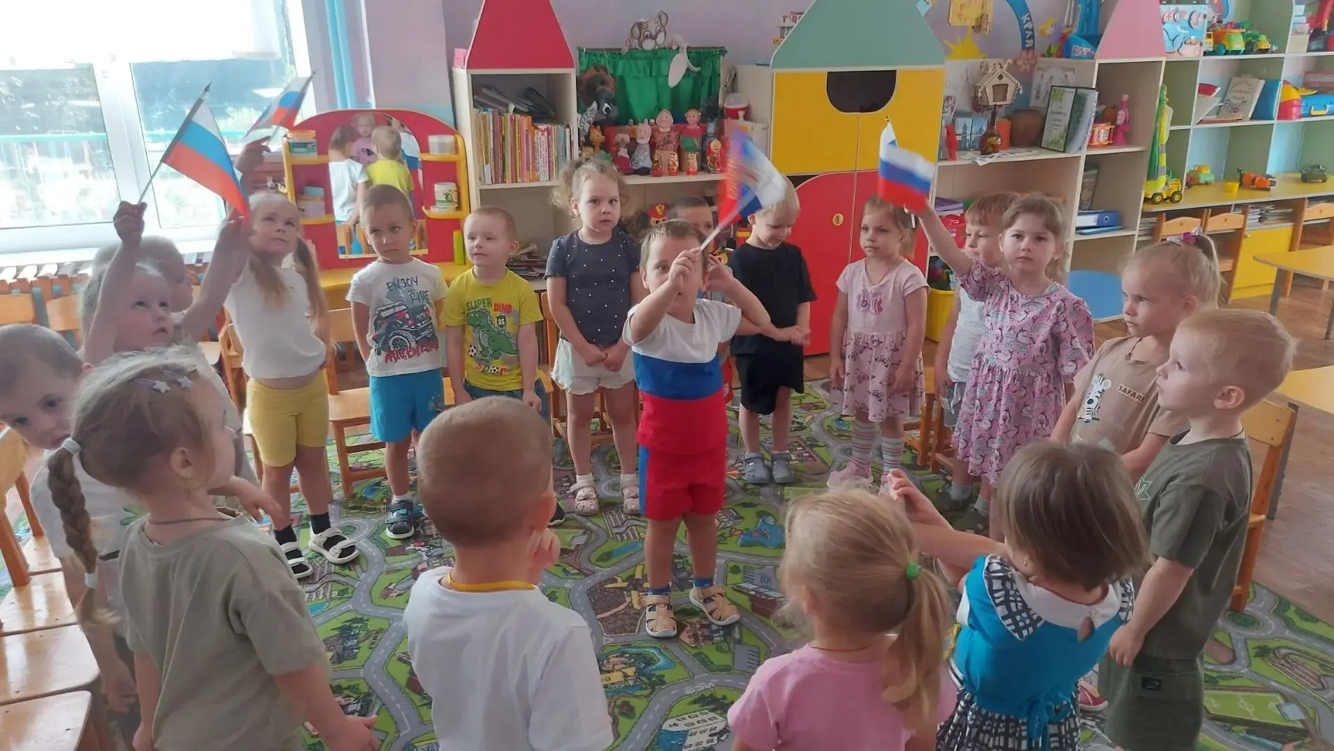 🇷🇺22 августа, вся страна отмечает важный праздник — День Государственного флага Росси...