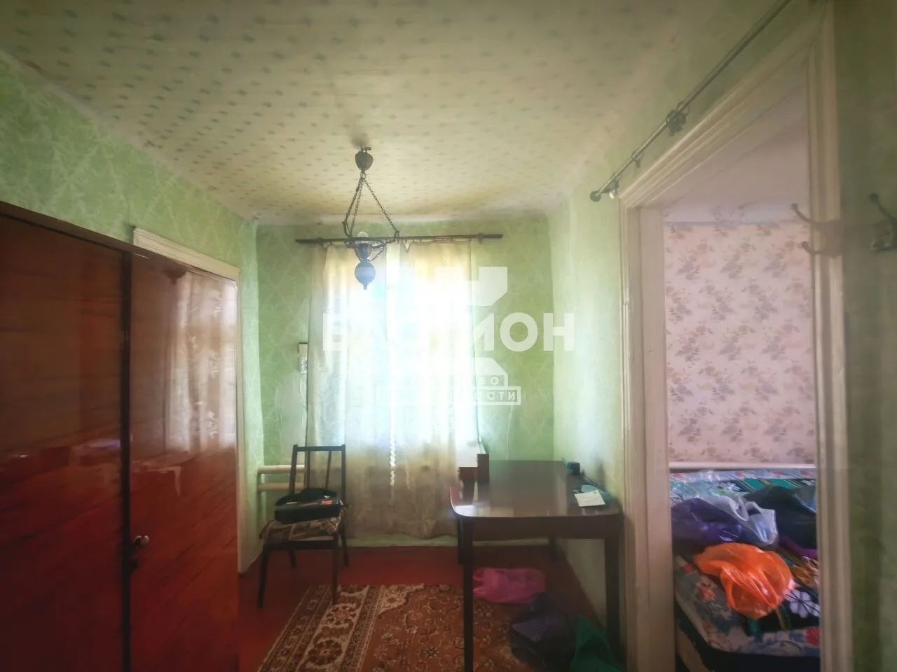 +7 959 59 81000
ID: 2197973
Цена: 4 300 000 руб 
Продам дом и полдома на одном участке в Луганске, К