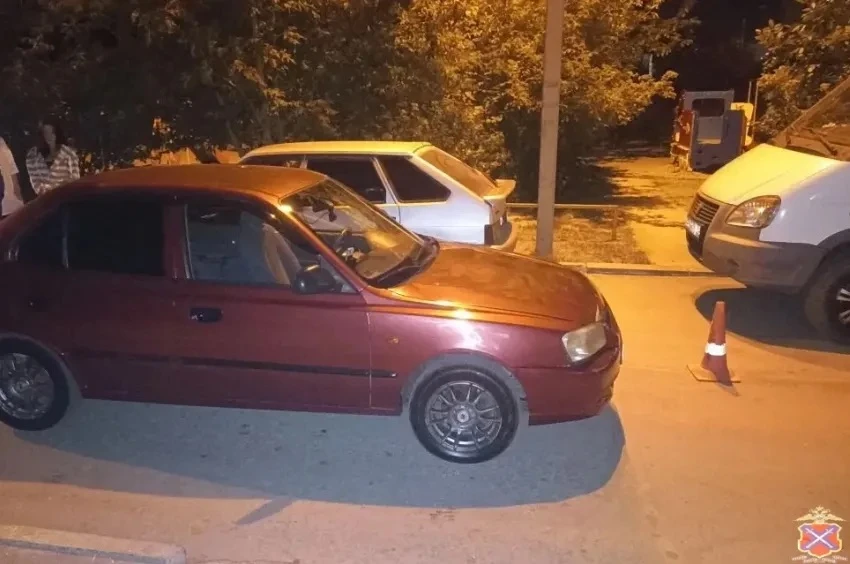 18-летняя волгоградка на иномарке сбила ребенка у дома

Инцидент произошел в Волжском во дворе у дом