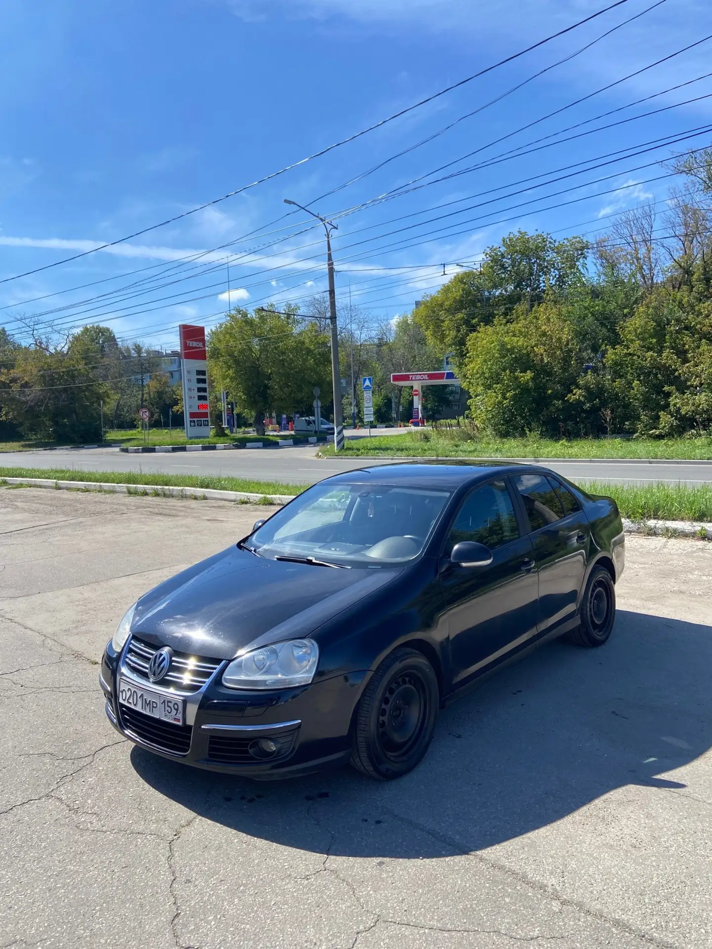 Volkswagen Jetta V, 1.6 MT (102 л.с.)