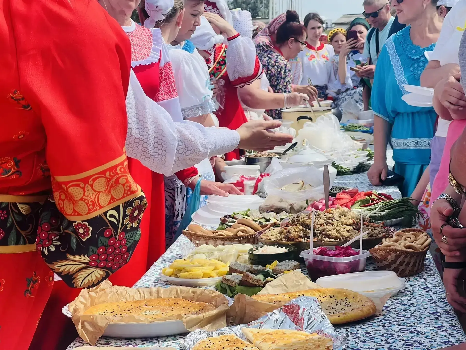 Шашлык, шашки и кубанский колорит! 🔥🎲

Сегодня делегация Белоглинского района ярко выступила на фе