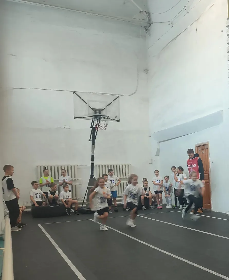 🌟 Наши школьники приняли участие в тестировании ГТО! Ребята продемонстрировали отличную физическую п