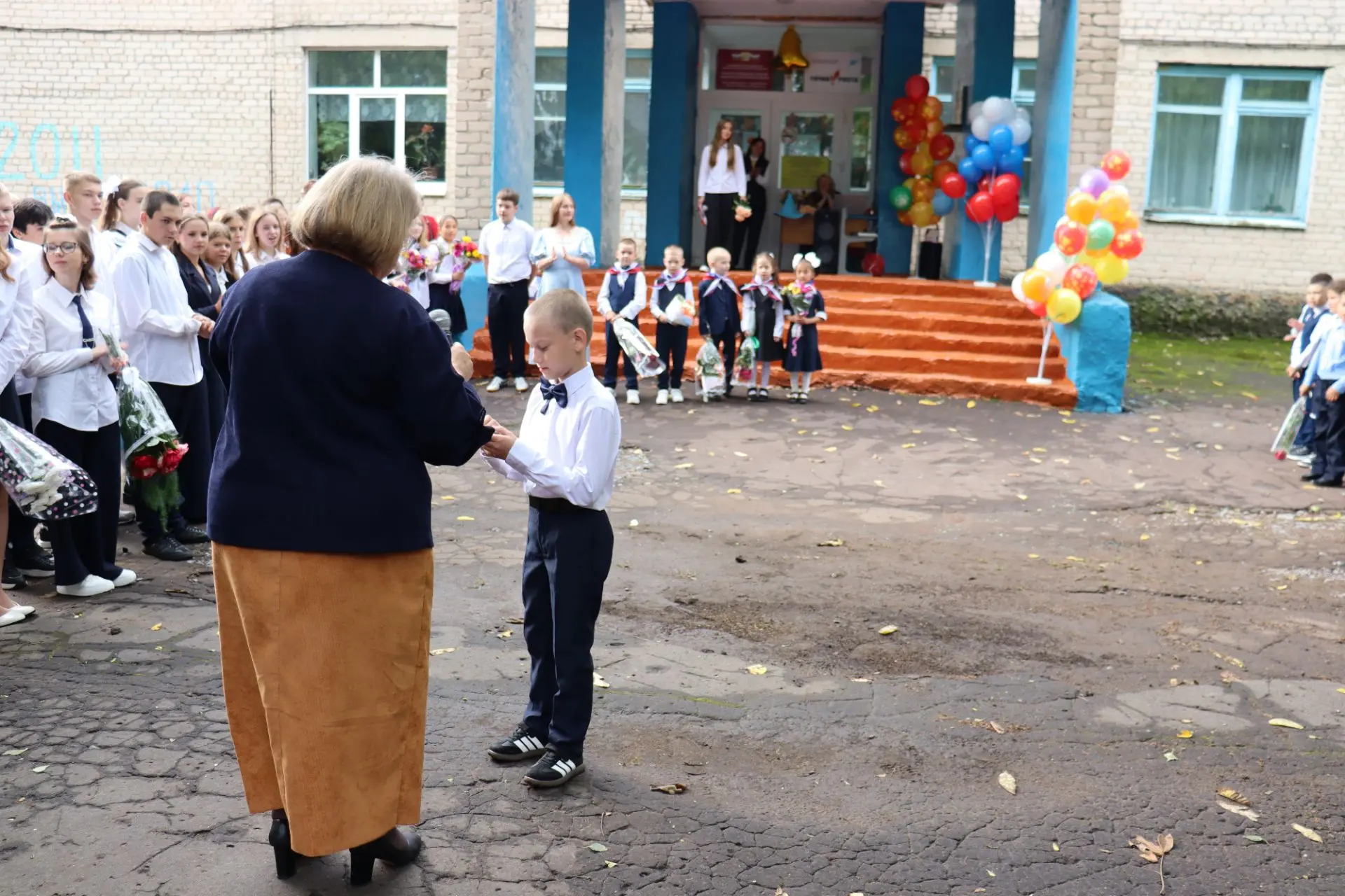 1 сентября на торжественной линейке, посвящённой началу учебного года, состоялось важно...