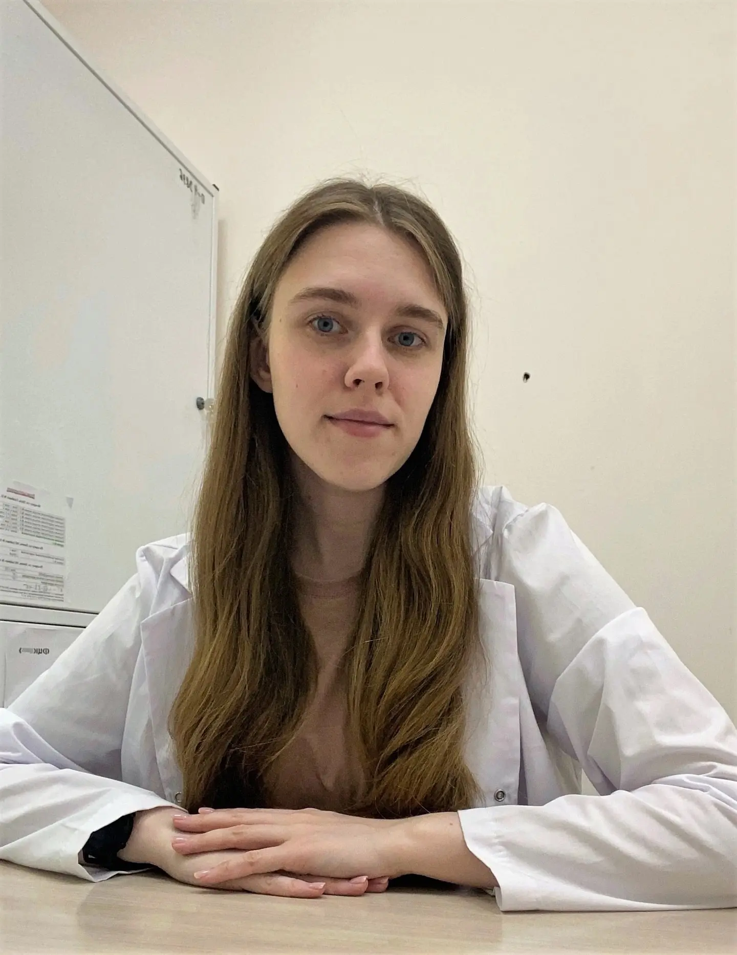 Продолжаем нашу рубрику #Лица_медицины

🩵Желание помогать людям в трудные моменты, когда это так не