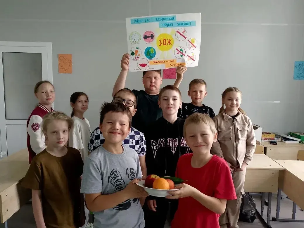 Второй день в пришкольном лагере «Солнышко» прошёл под девизом «День здорового питания»...