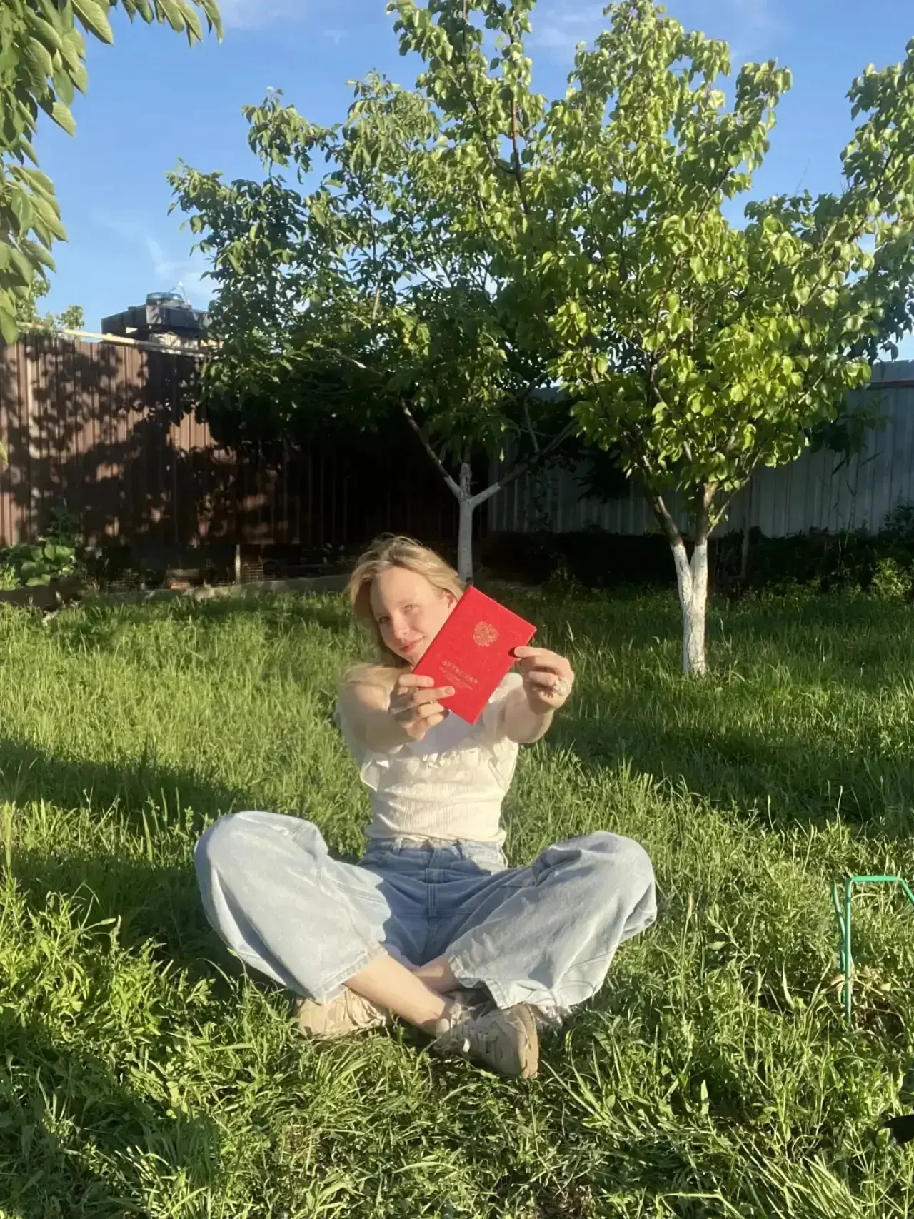 #Путькуспеху: выпускники- отличники «Астраханской лингвистической гимназии».

Шептухина Екатерина, у