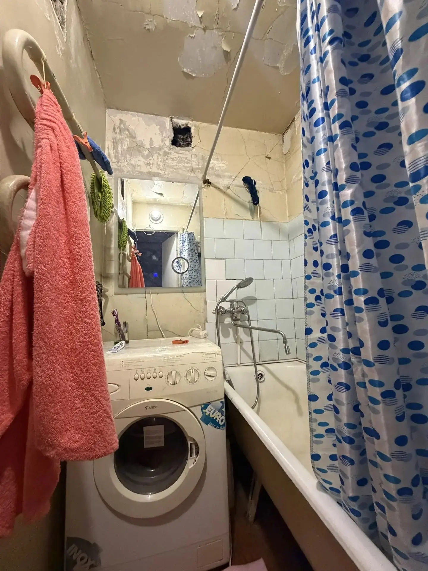 Фото квартиры на Тотмина 8В при первой встрече с продавцом: