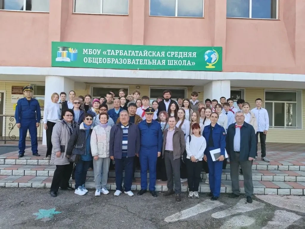 Ветеранами прокуратуры Бурятии проведены мероприятия в рамках правовой помощи
 
✅Ветеранами прокурат