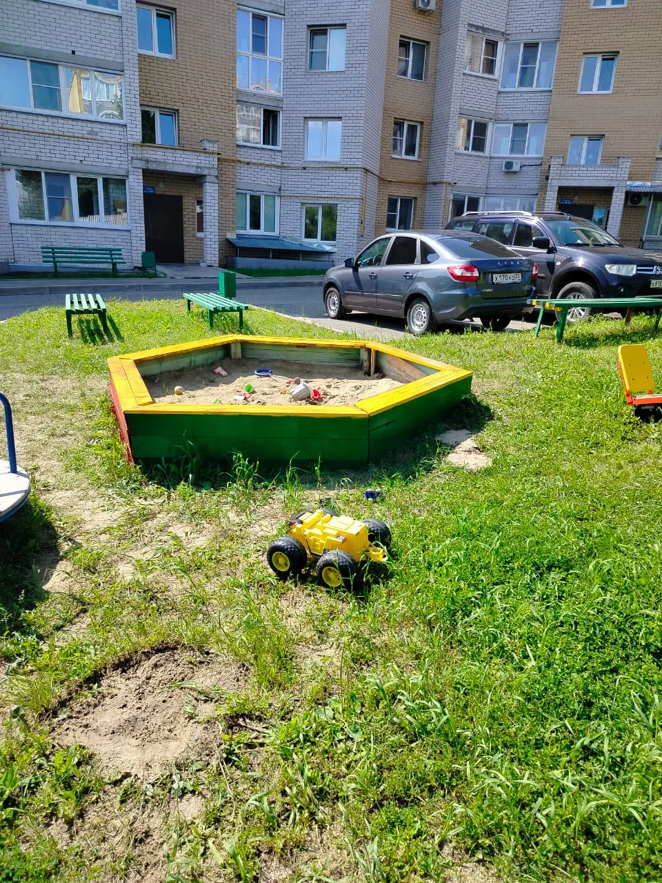 Ремонт и покраска песочницы Красная горка 25