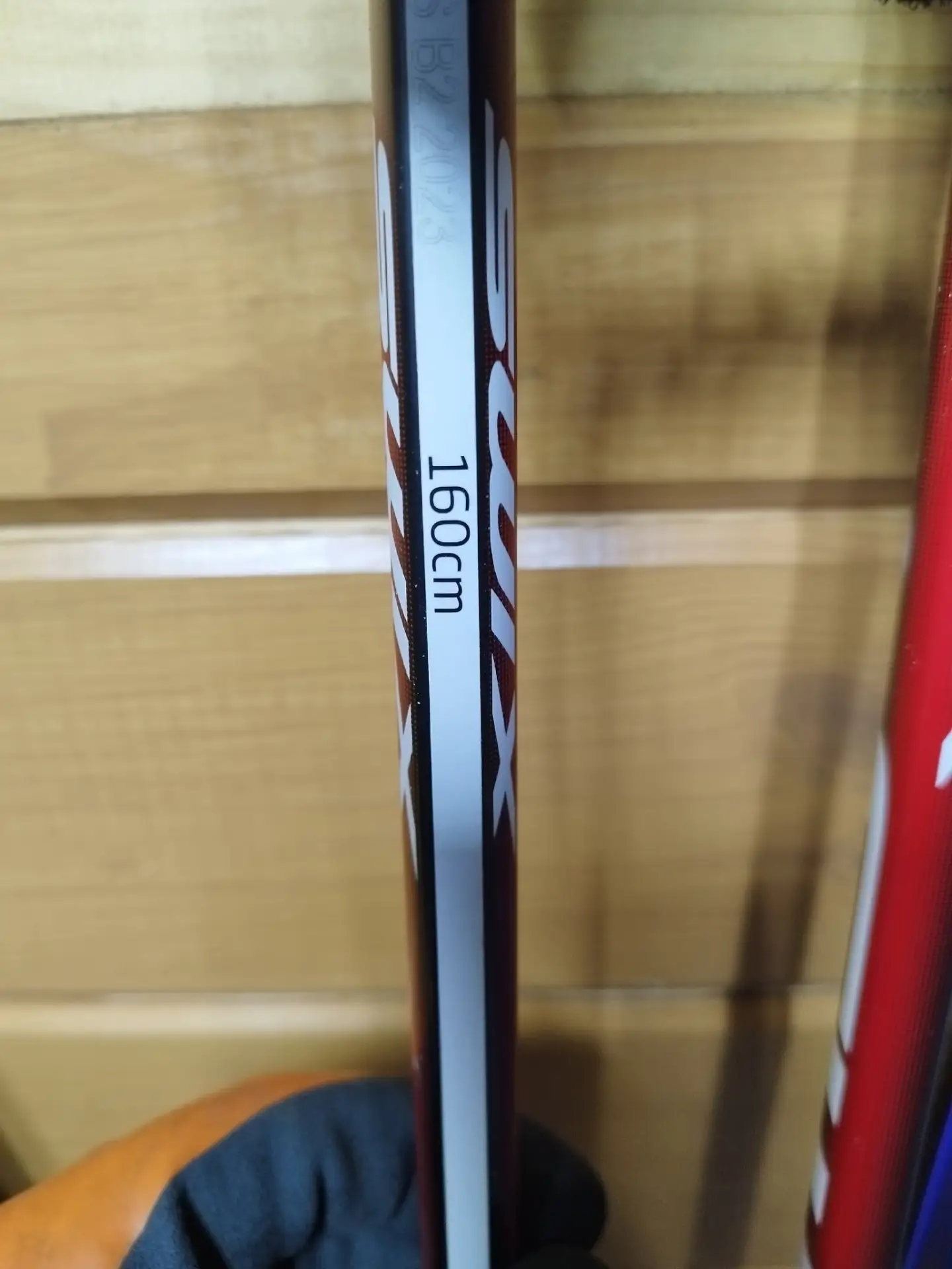 SWIX TRIAC AERO 4.0, ростовка 150см и 160см в комплекте отдам лыжероллерные наконечники.