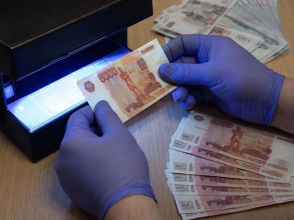 В Татарстане с начала года выявили 20 фальшивых банкнот😳

В первом квартале 2026 года сотрудники ба