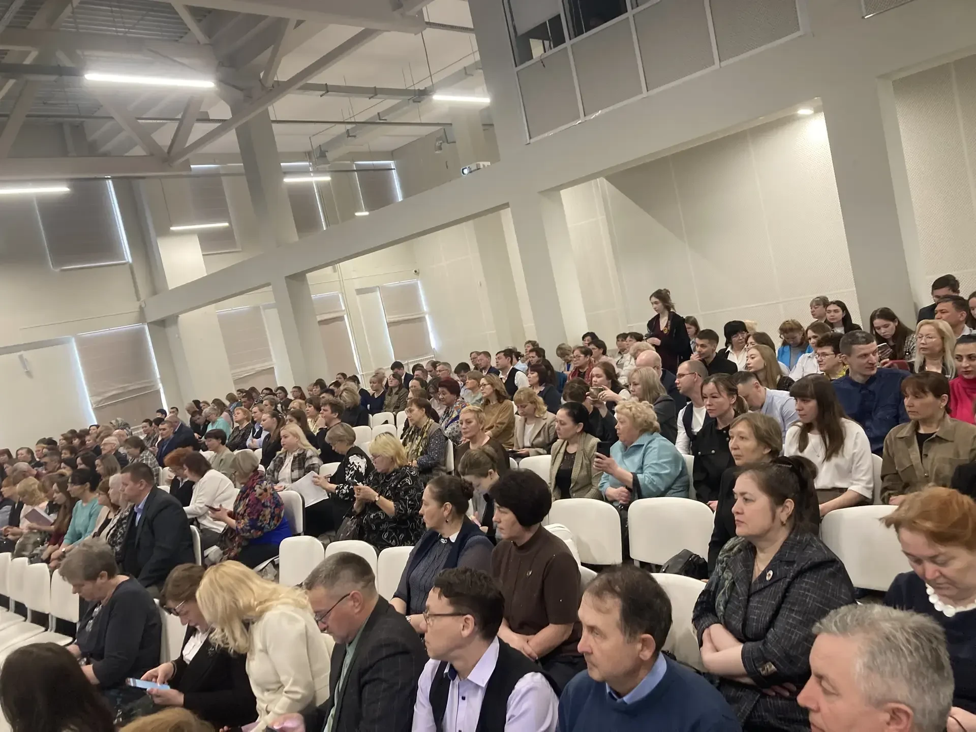 Педагоги Чувашии обсудили актуальные вопросы преподавания истории нашего края и духовно-нравственной