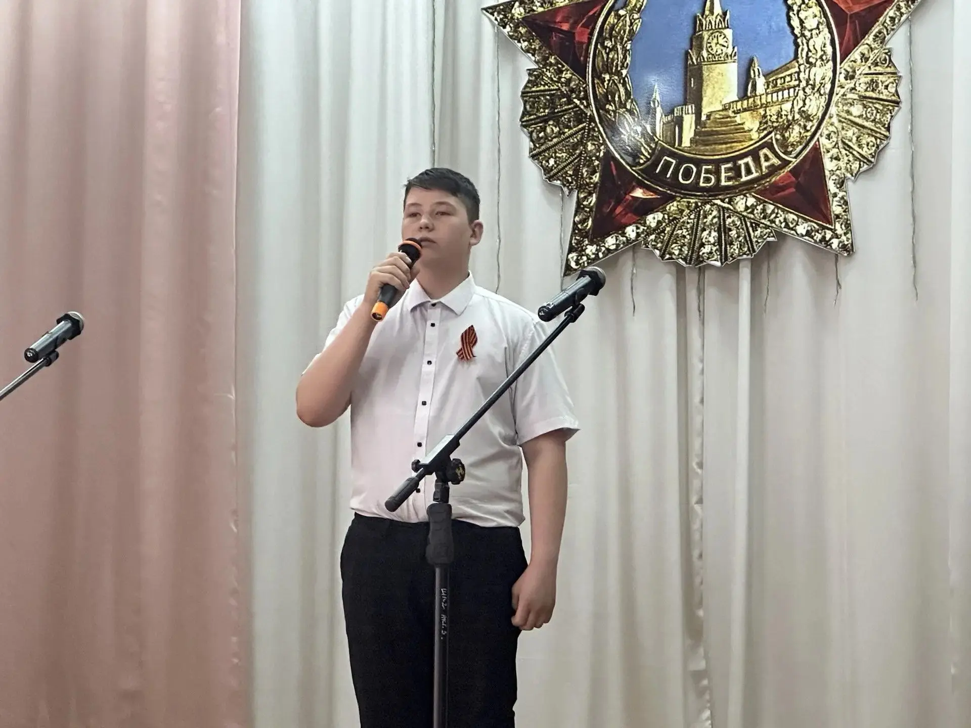 «Неделя Памяти» в нашей школе продолжается, наполняя наши сердца гордостью и глубоким п...