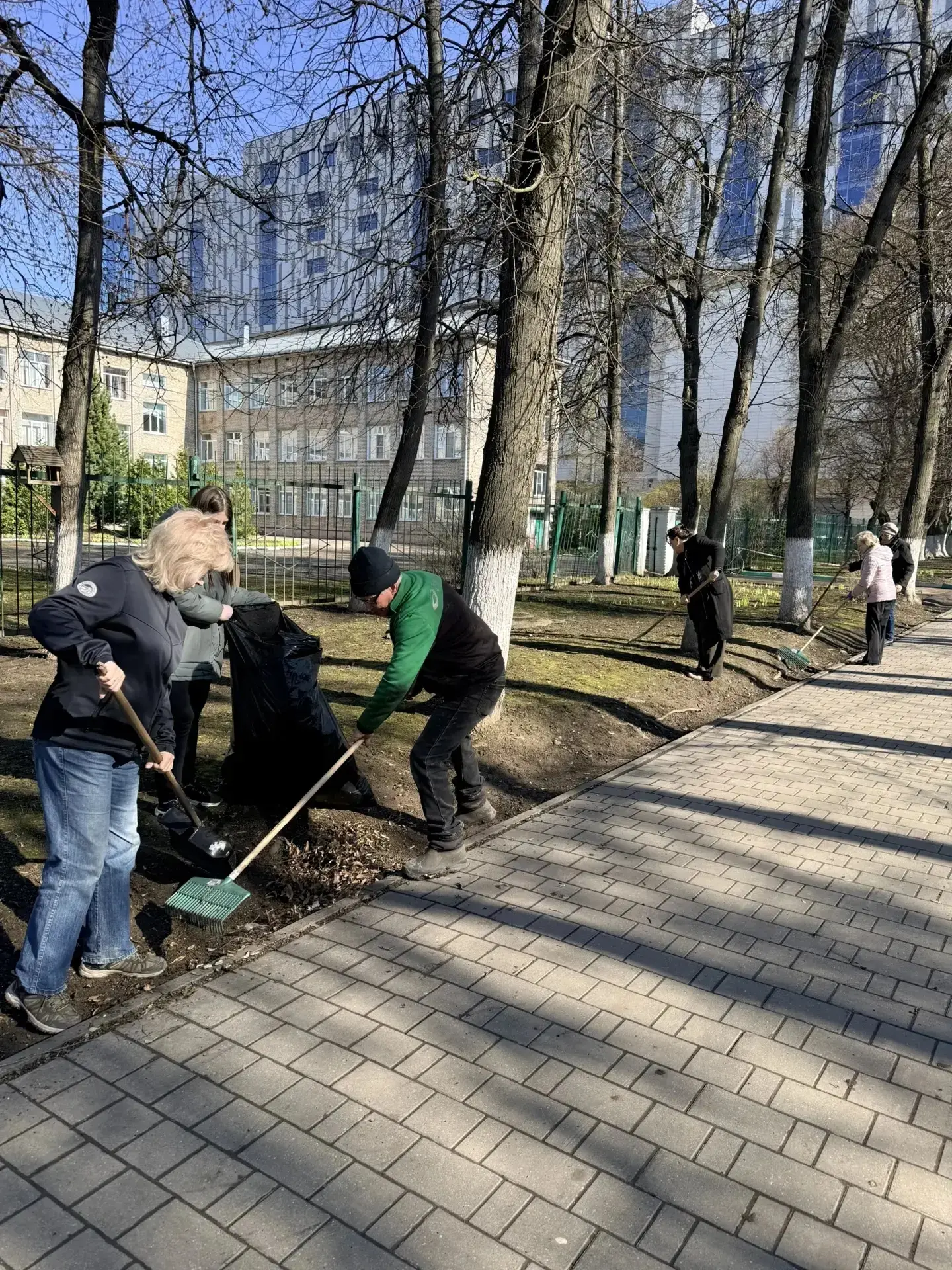 🌿 Дорогие друзья! На этой неделе наш коллектив с душой и энтузиазмом принял участие в весеннем суббо
