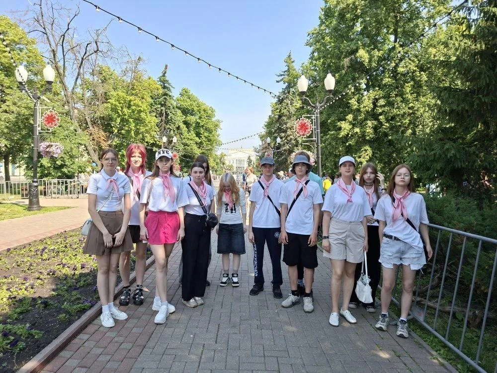 🥳 12 июня Тамбов отмечал День города! 🥳

Наши восьмиклассники отлично провели утро в сквере имени 