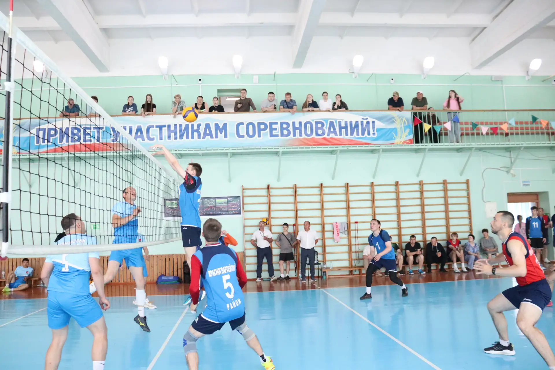 🔥 Когда страсть к спорту сильнее любых расписаний! 🔥

Знакомьтесь: Вячеслав Князев — тот самый чел