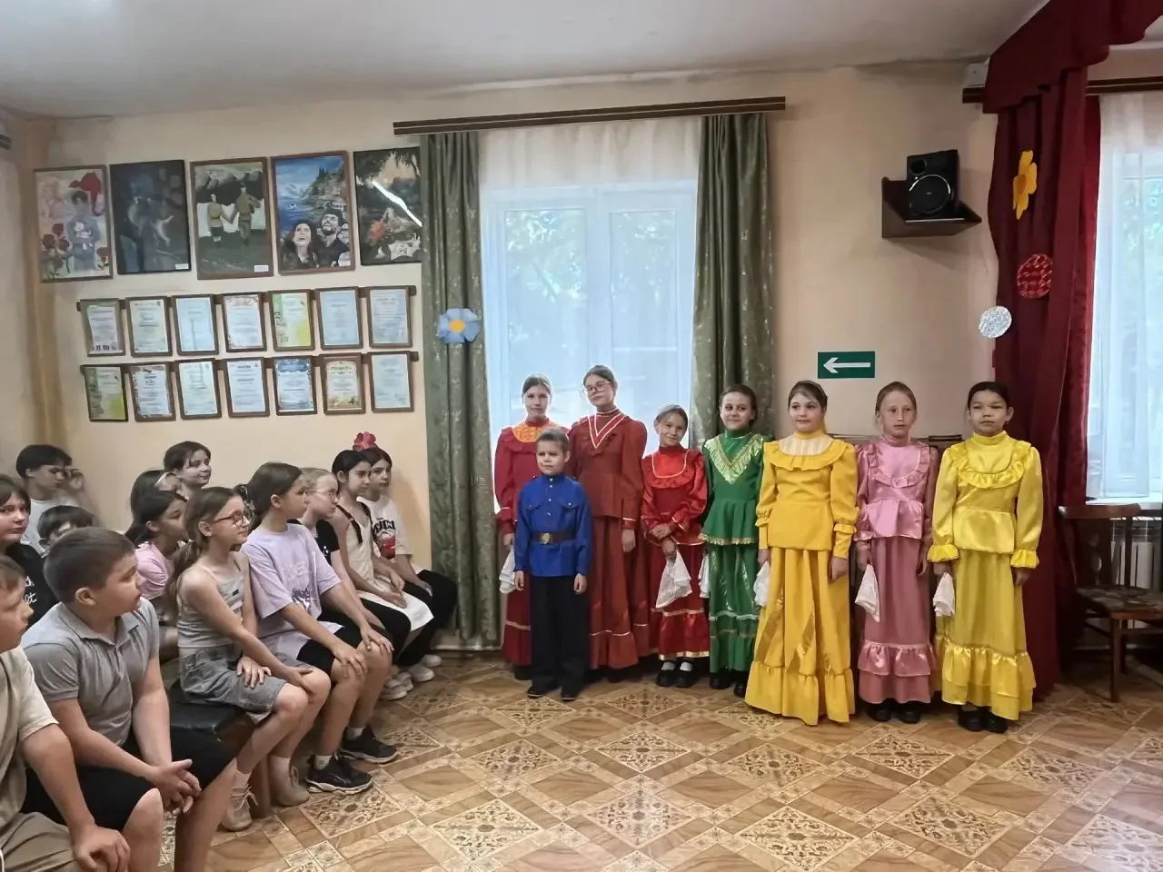 Сегодня, 8 июня, воспитанники 1 и 3 отрядов посетили Детскую школу искусств, где состоя...