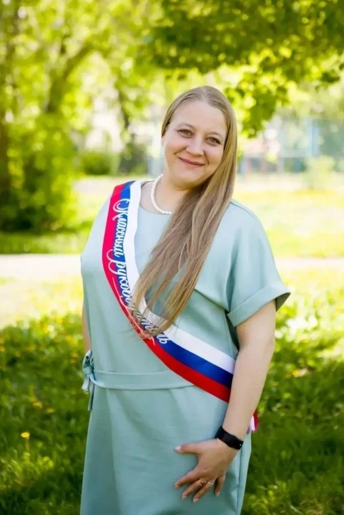 Дорогие друзья! Мы начинаем новую летнюю рубрику " Давайте познакомимся"! Здесь мы будем рассказыват