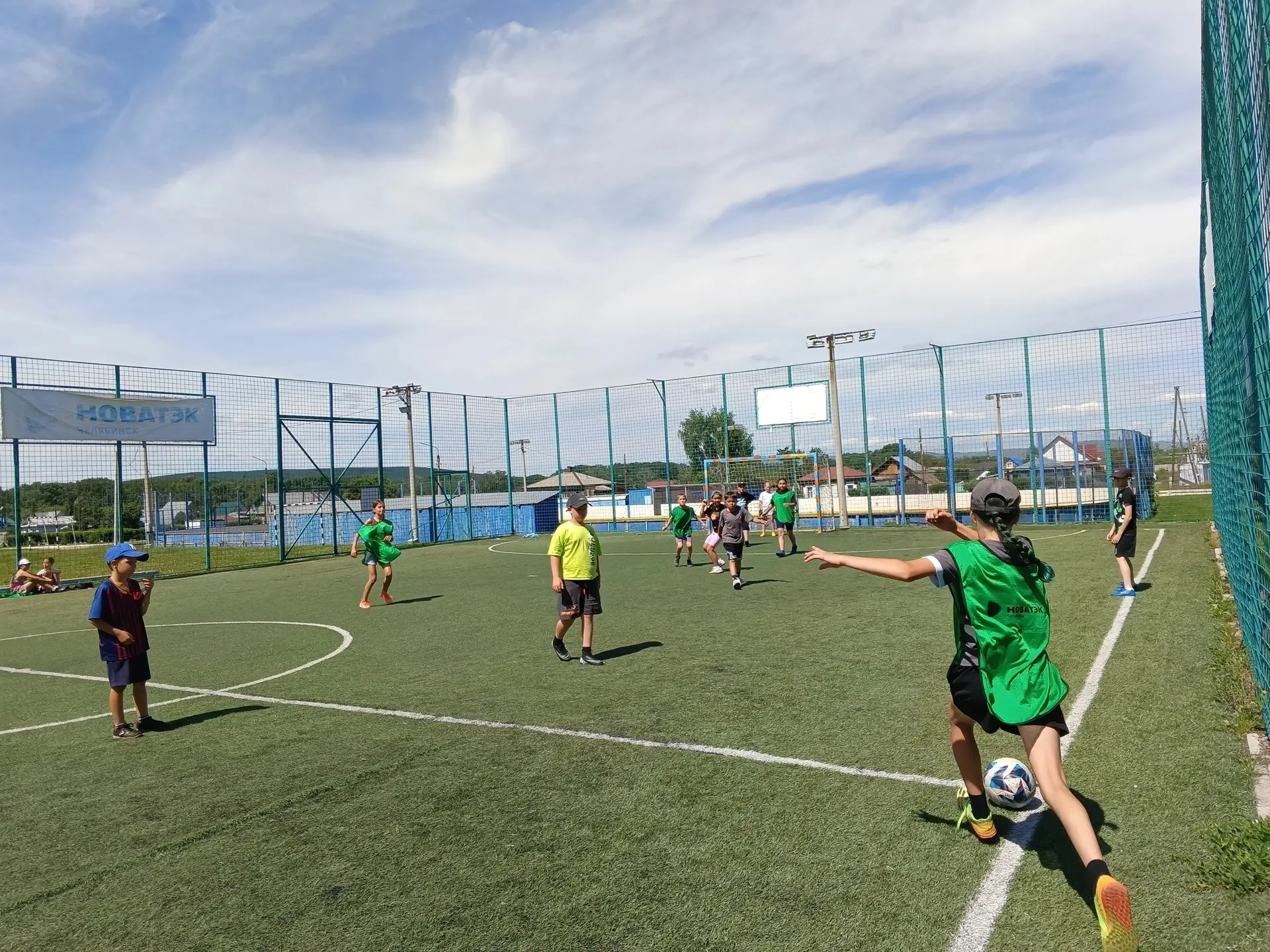⚽Новости футбольного отряда
Эта неделя была насыщенной благодаря отличной погоде 🌞
✅️🏟️Сыграли 2 т