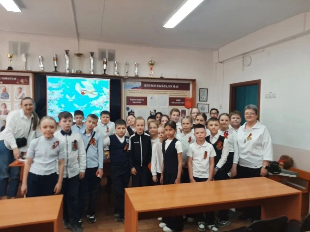 «Урок мужества в школе №114: учащиеся из 135-й школы познакомились с героями-Панфиловцами» 6 мая наш
