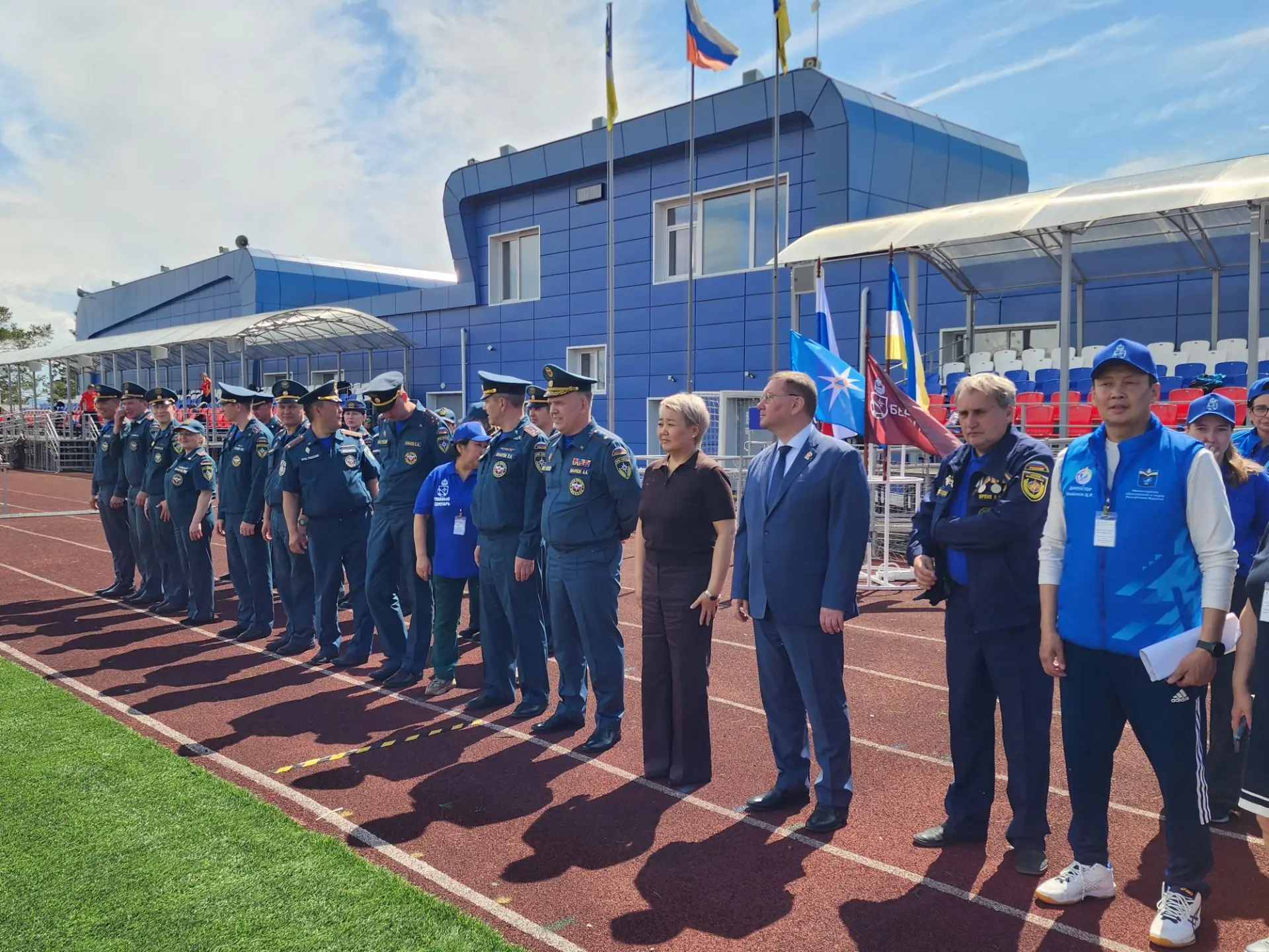 Уважаемые коллеги, педагоги, участники и гости!

Сегодня, 15 июня, на стадионе «Забайкалец» в поселк