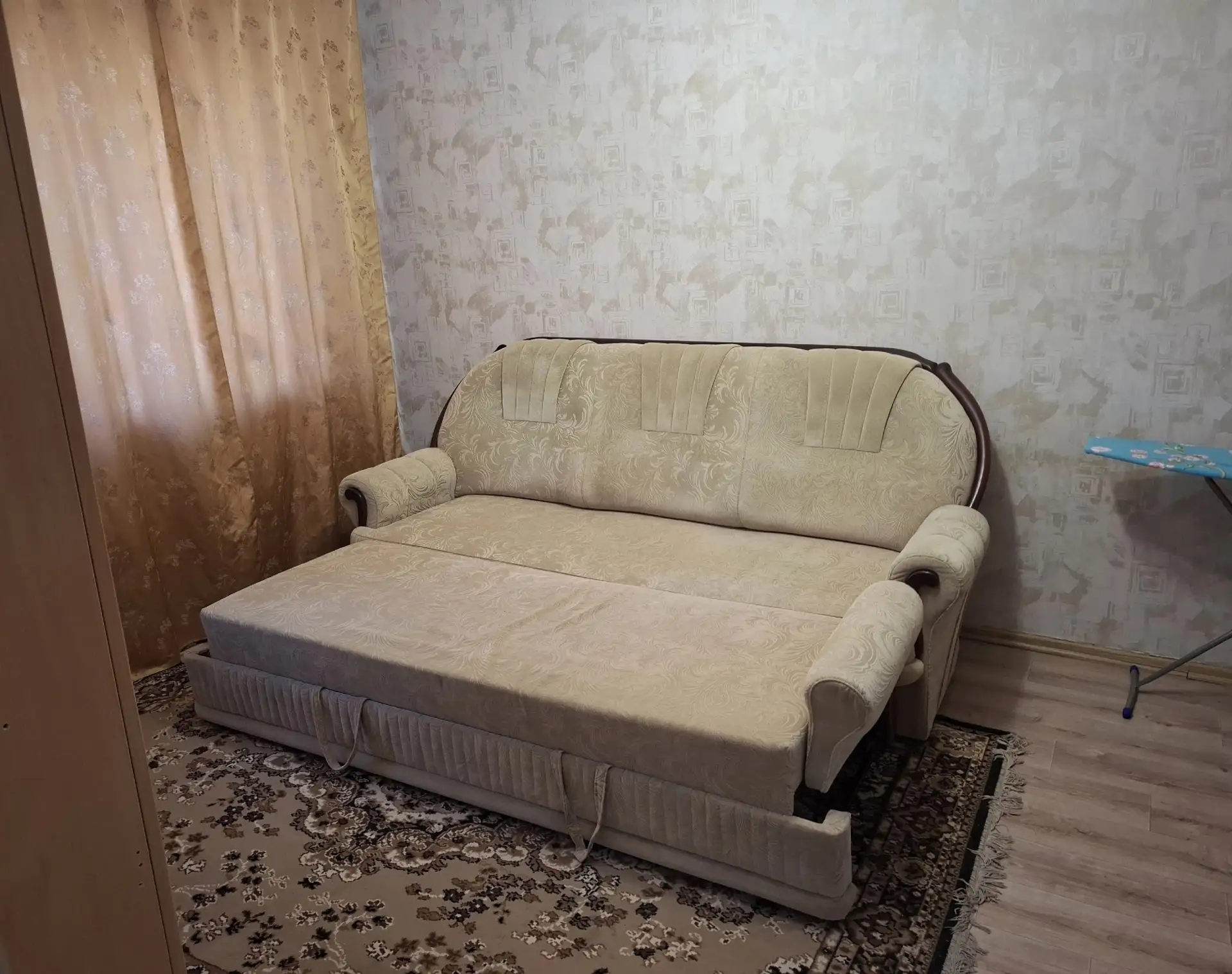 Сдам на длительный срок 1ком.квартиру 1/5 эт на пересечении ул.Мяги/М.Тореза семье или ...