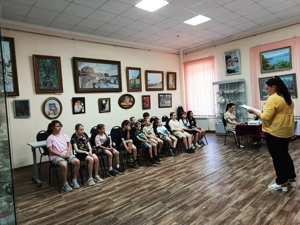 💢10 июня Пронский краеведческий музей встречал у себя юных гостей 😃из школьного лагеря при Пронско