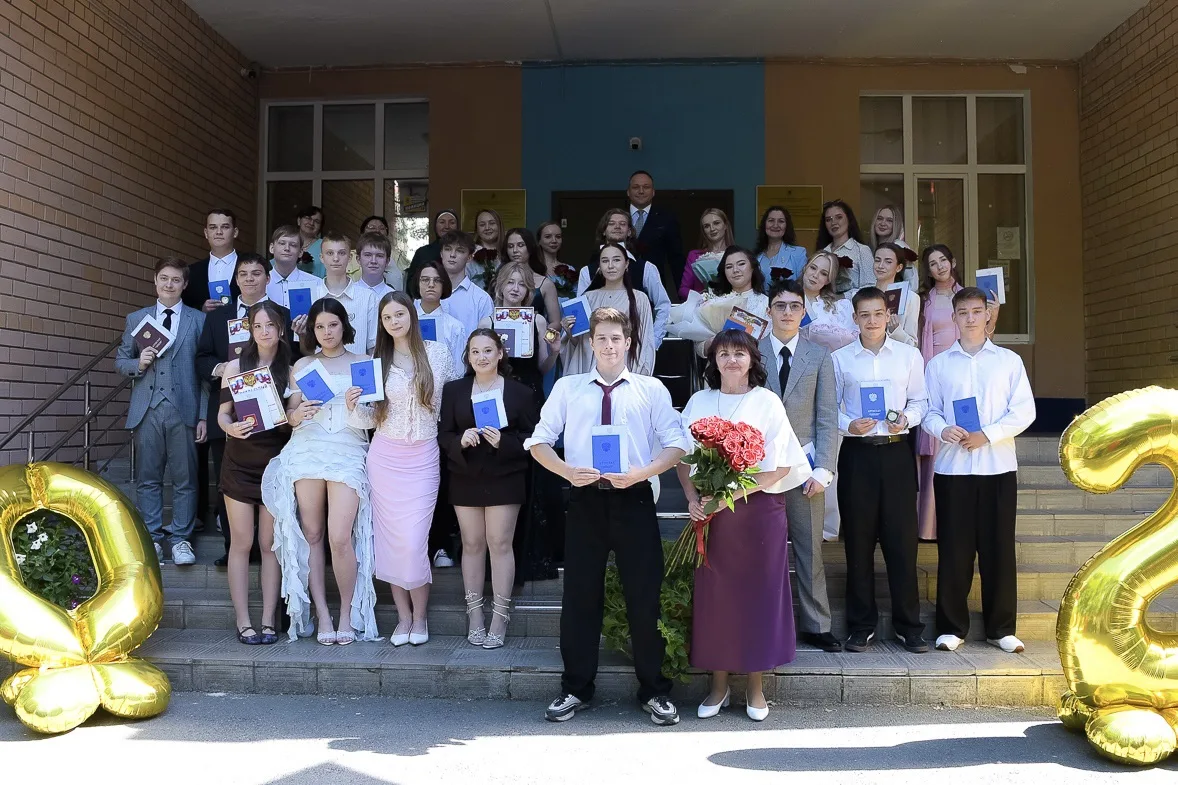 🎓 Экзамены позади, а мы продолжаем радоваться результатам наших выпускников! 🌟

Каждый высокий бал