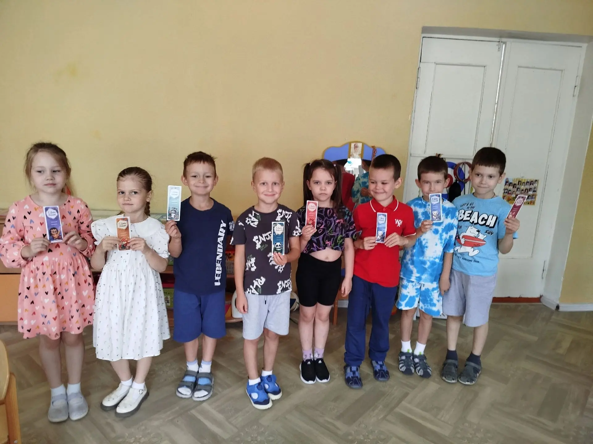📣 В подготовительной группе "Почемучки", у будущих школьников, прошла беседа о праздни...