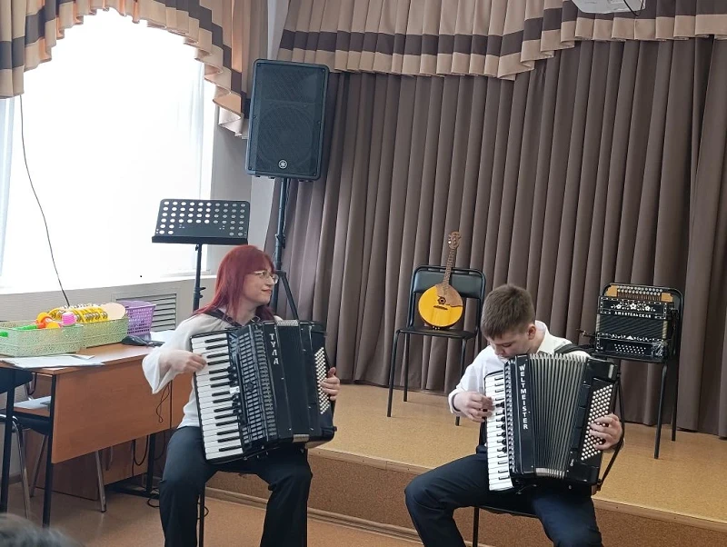 В Таврической детской школе искусств прошла Декады теоретических дисциплин, на которую ...