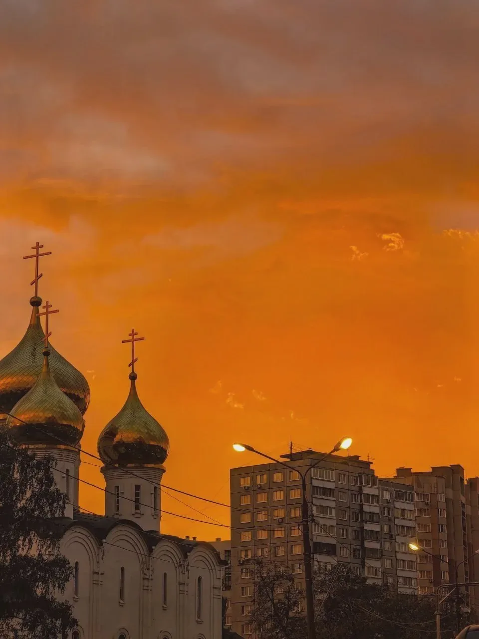🌅 Закат сегодня выдался на редкость эффектным