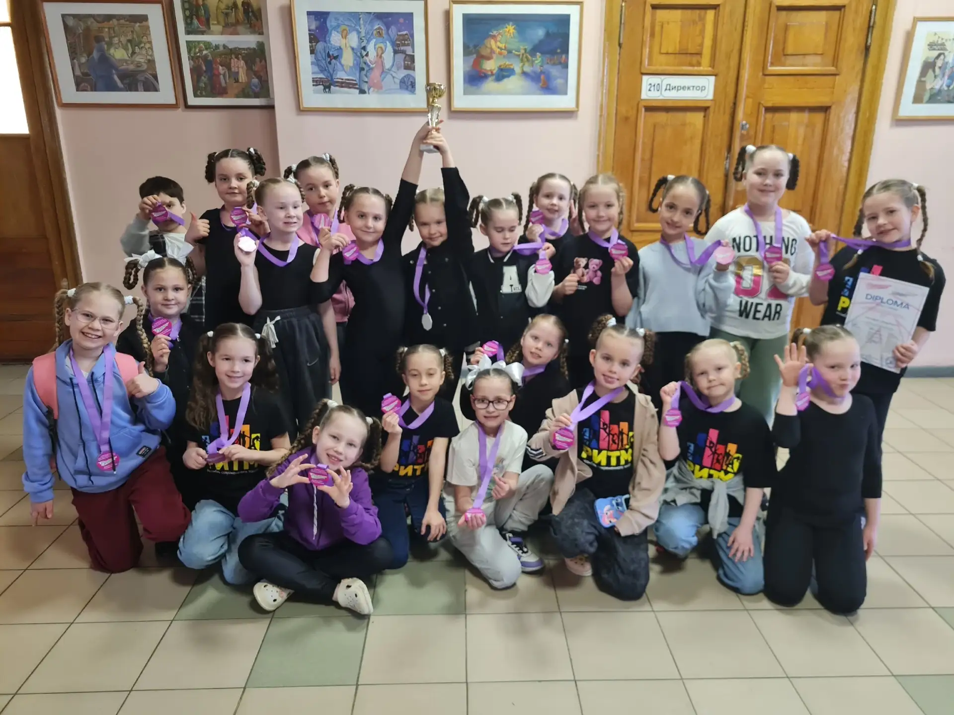 Первоклашки74 с 3 по 5 апреля участвовали в международном конкурсе хореографии «танцевальное поколен