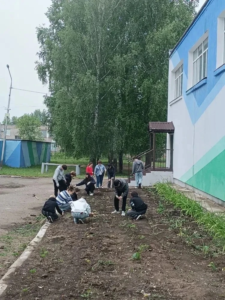 🇷🇺Акция «Цветы России» 🌸

#РоднойНефтекамск #Школа6Нефтекамск #НавигаторыДетства #НавигаторыДетст
