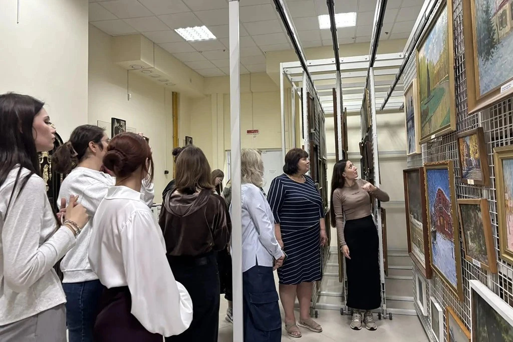 🖼 Редкие РЕЛИКВИИ Чеховых снова показали в Таганроге