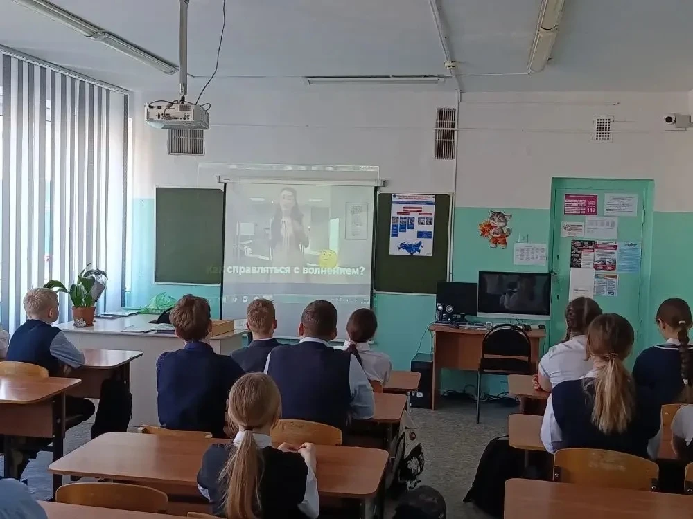 Весенняя Неделя психологии в гимназии: открой себя этой весной 🌸🍃 В нашей гимназии стартовала традиц