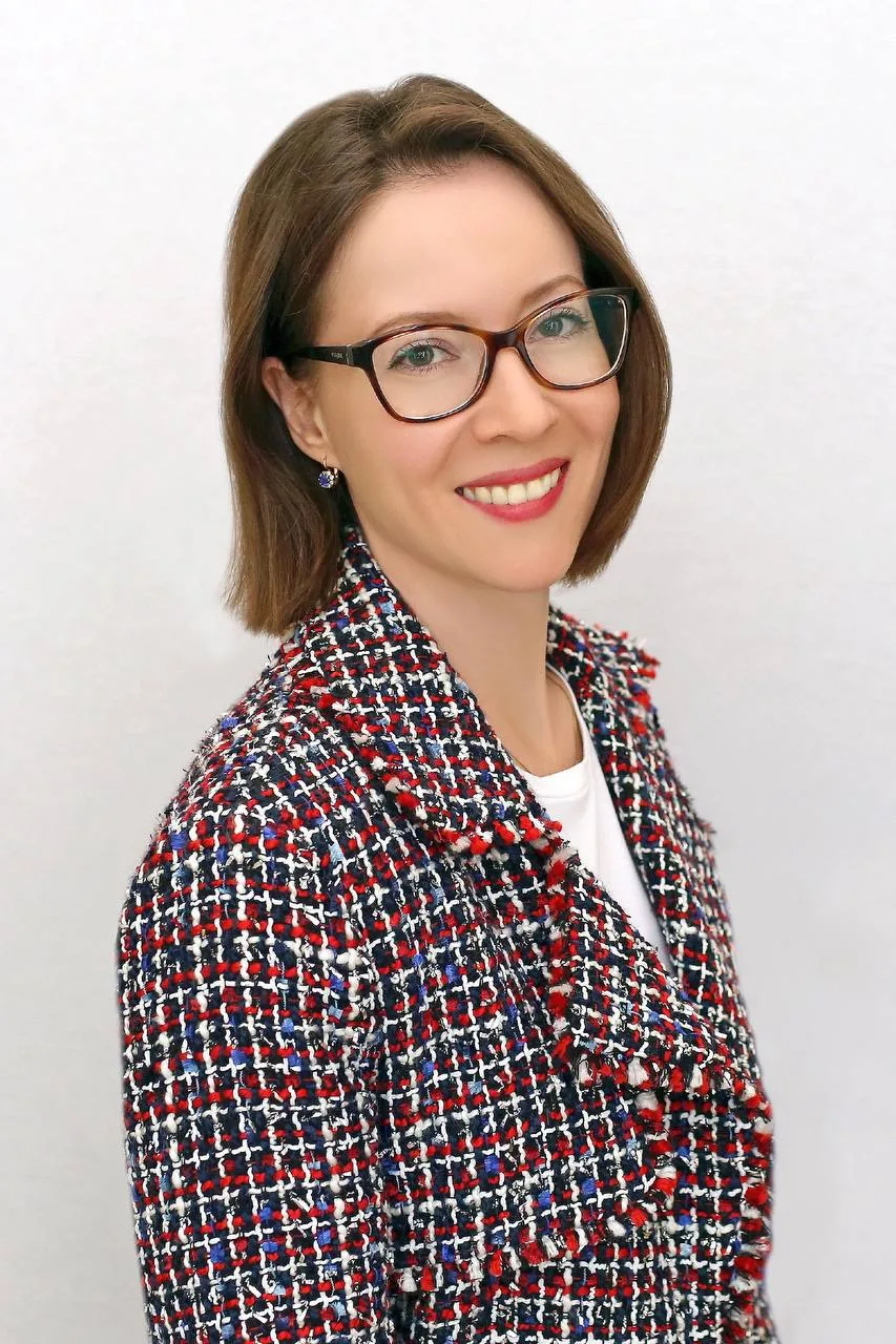 Поздравляем с днем рождения Марию Вячеславовну Субботину - преподавателя по предмету "Гимнастика" в 