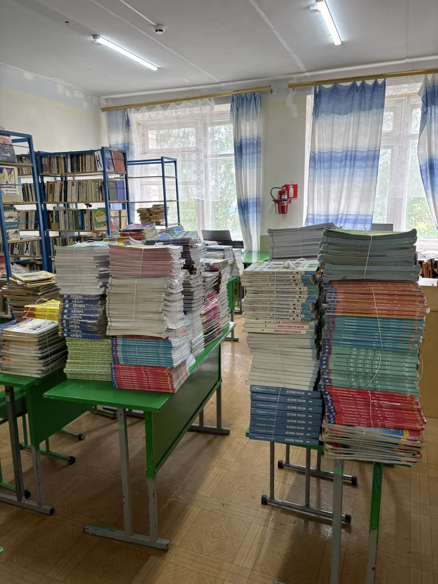📚📚📚📚Лето, труд и новые знания: как прошёл первый день в лагере труда и отдыха при М...
