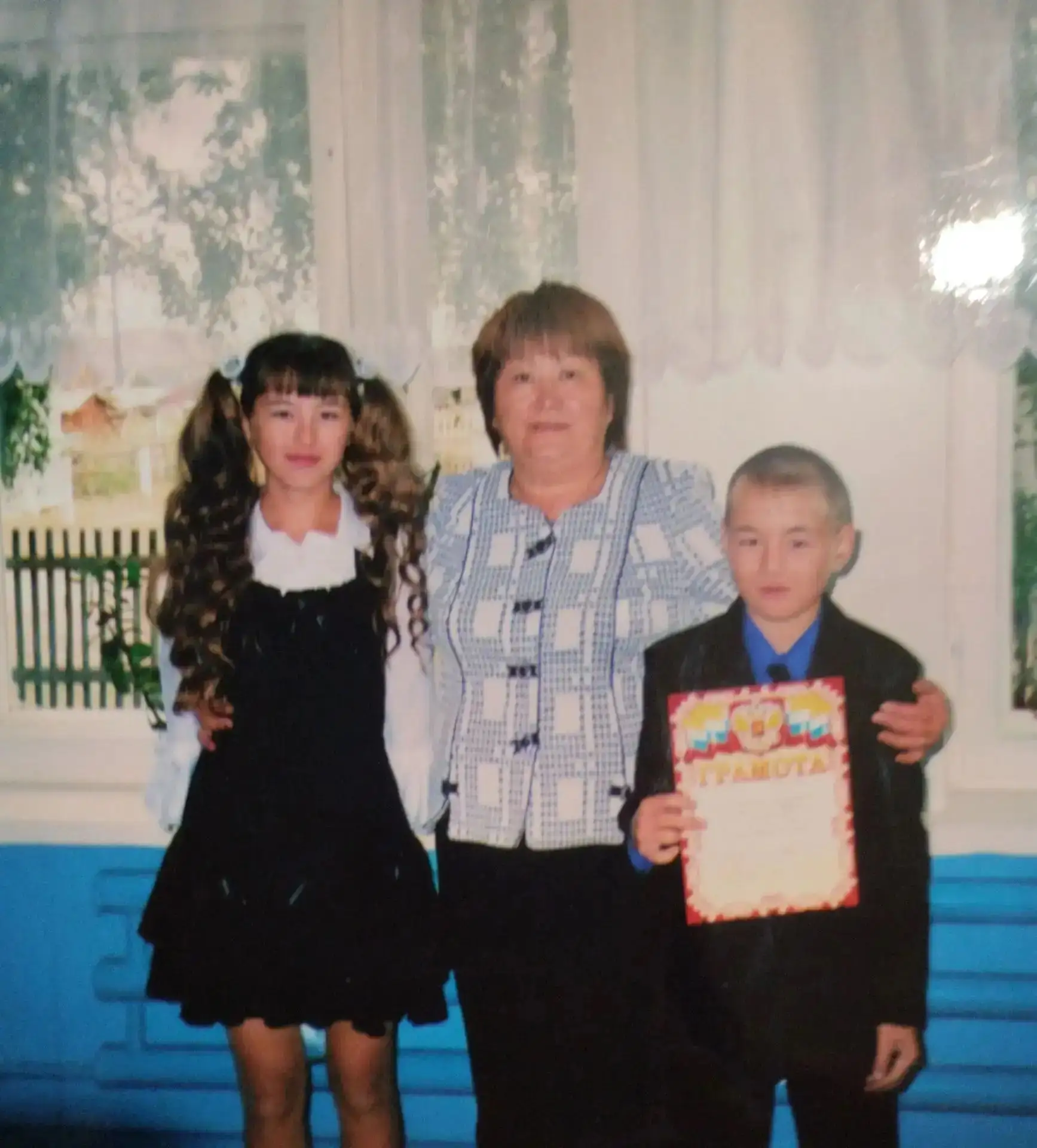 «Тәүге уҡытыусым» конкурсына