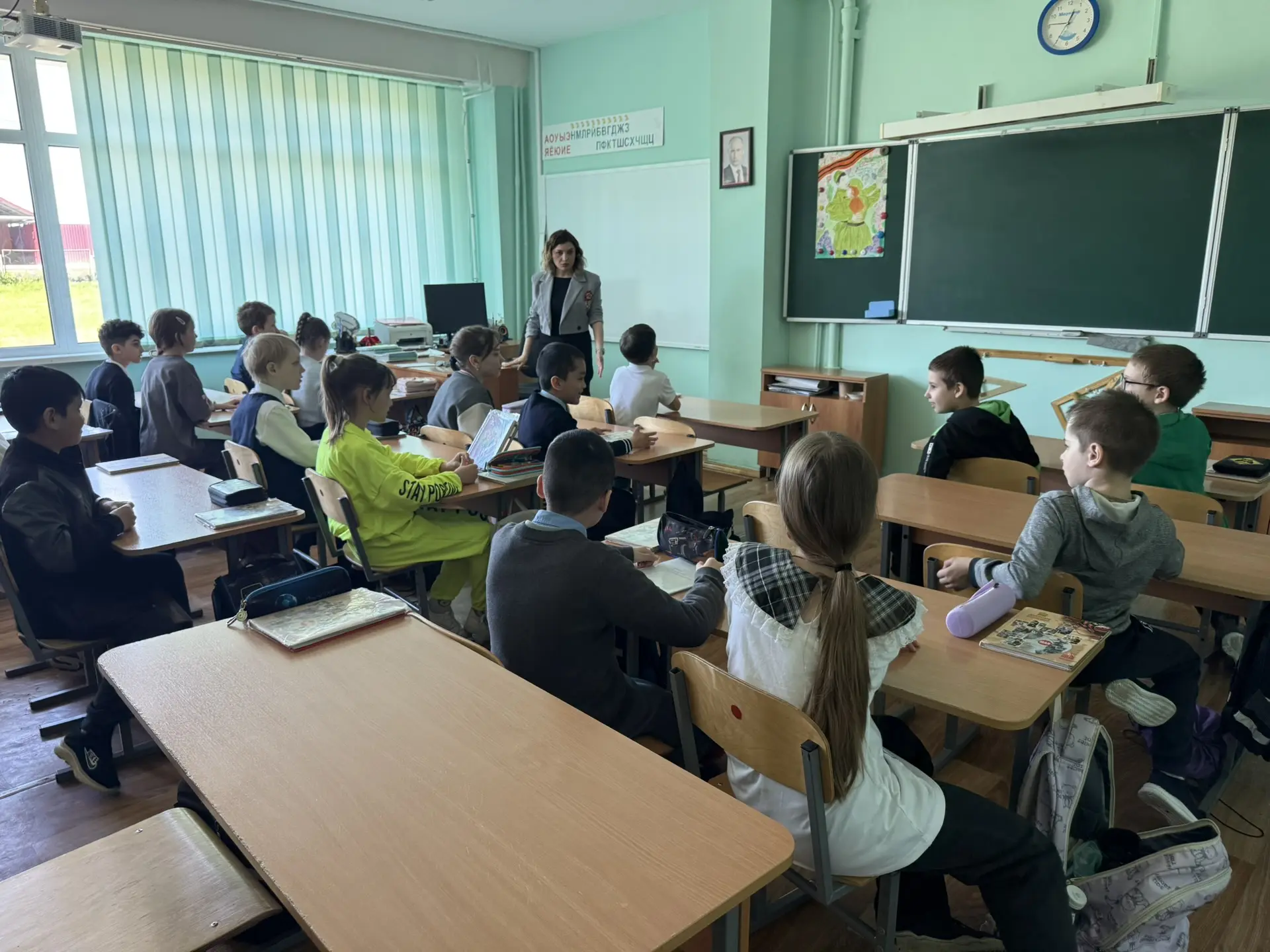 Школа с.Засечное:Разговоры о важном «Песни о войне» 4 мая 2026 года в МОБУ СОШ с. Засечное прошли оч