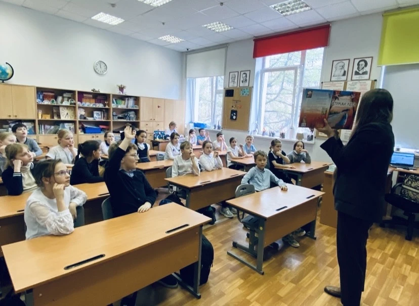 📚В гостях у учеников начальной школы — Наталия Немцова!   К нашим ученикам пришла замечательная писа