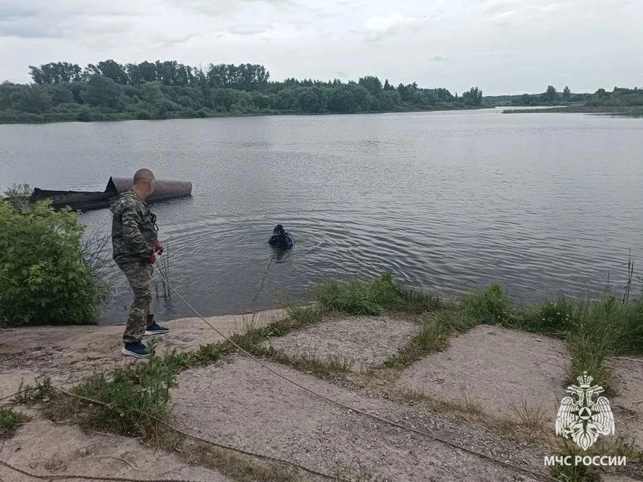 ⚡️Две девочки утонули в озере в Тульской области, — МЧС РФ.

Трагедия произошла на озере Восьмёрка. 