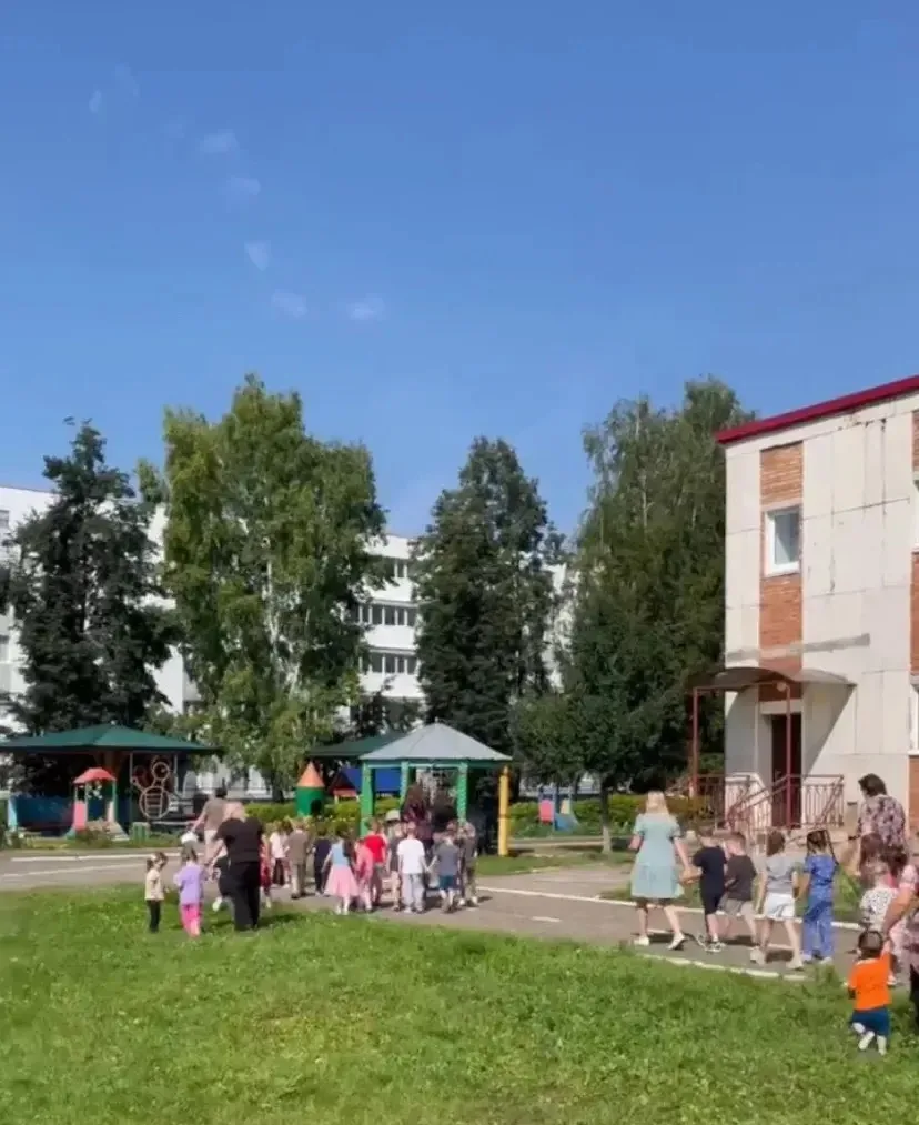 19 августа в нашем саду прошло Всероссийское антитеррористическое учение. Оно было орга...