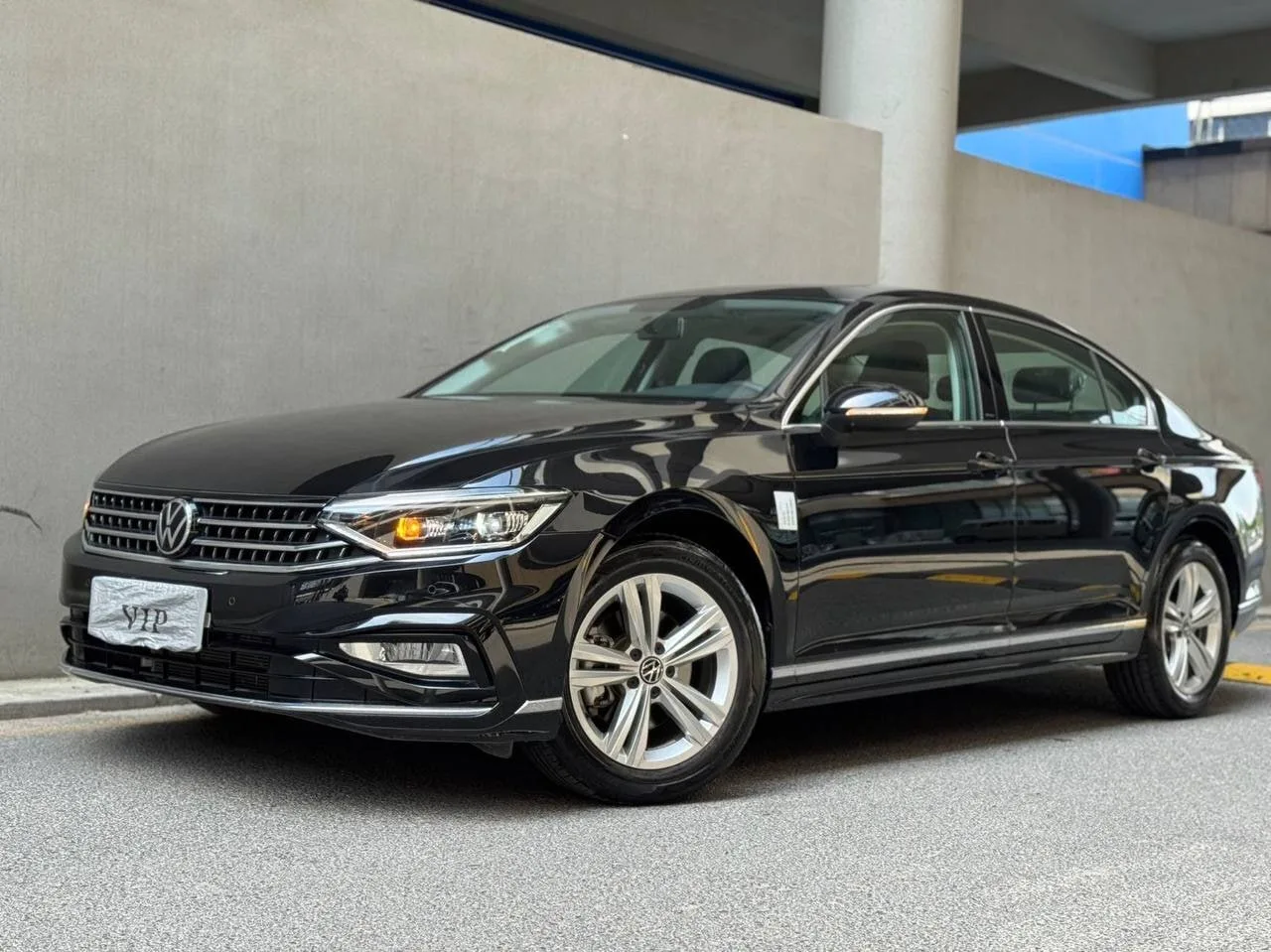 🚗 VW MAGOTAN 1.4T 2023 ИЗ КИТАЯ — ПОЧТИ НОВЫЙ! 🔥🔥🔥

⚙️ Двигатель: 1.4 TSI / 150 л.с.
📅 Год: 202