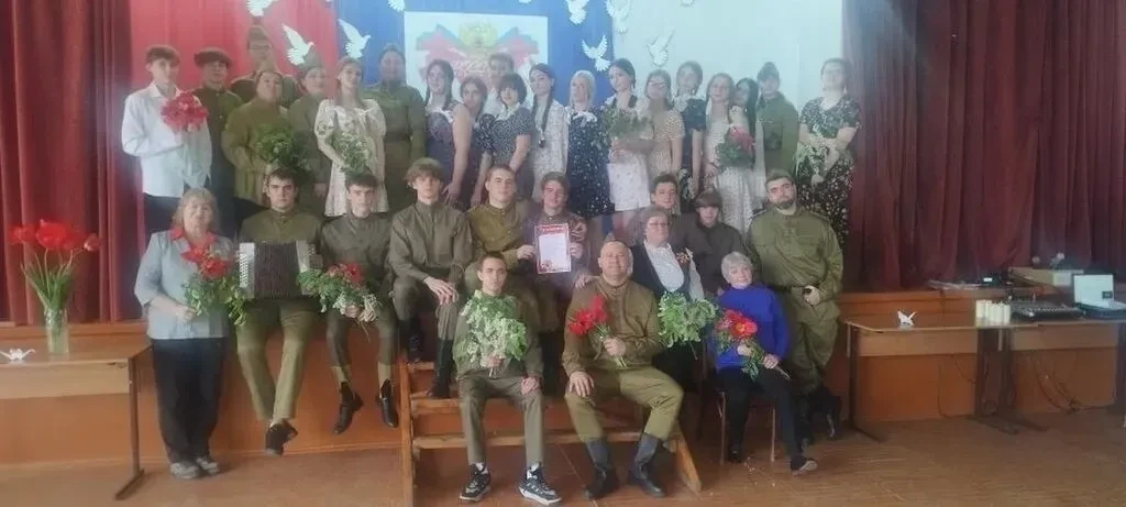 Россия - Родина моя
  Когда попадаешь на фестивали конкурсы, такие как инсценировка военно-патриотич