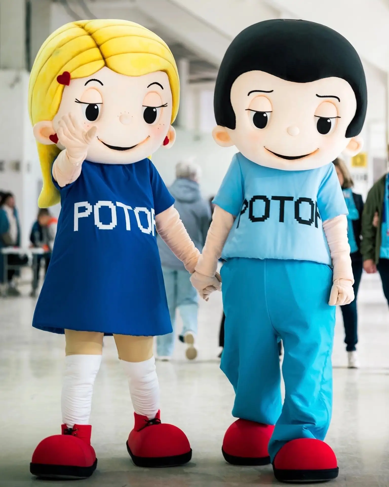 Любовь — это ходить на матчи Лиги PARI вместе 💕

📸 «Ротор»