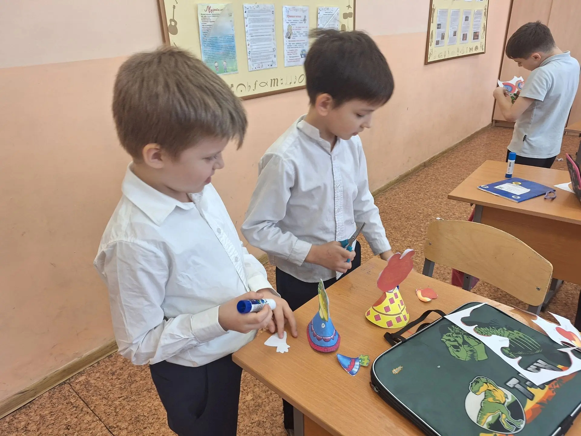 Всероссийская акция «В мире театра». «Театр народов России». Каждый год 27 марта мы отмечаем Всемирн